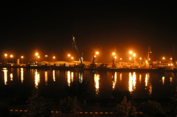 アンザリー港