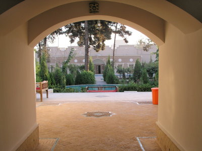 Hotel-e Bagh-e Morhir-al-Mamalek