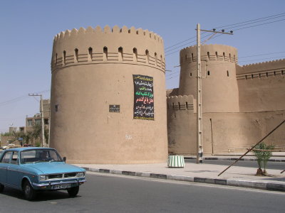 ヤズド旧市街に残る城壁