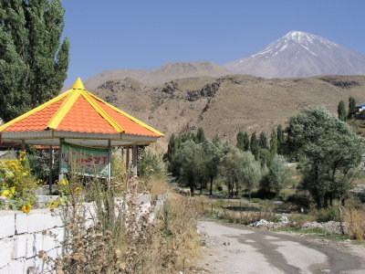 The village at the foot
of Mt. Damavand