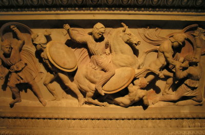 アケメネス朝ペルシア軍とギリシア軍の戦闘；棺のレリーフ