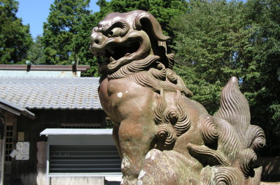 熊山神社の備前焼製狛犬